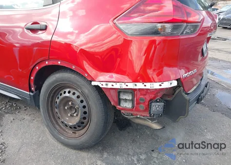 2017 Nissan Rogue S z USA, uszkodzony, nr VIN 5N1AT2MT6HC876265